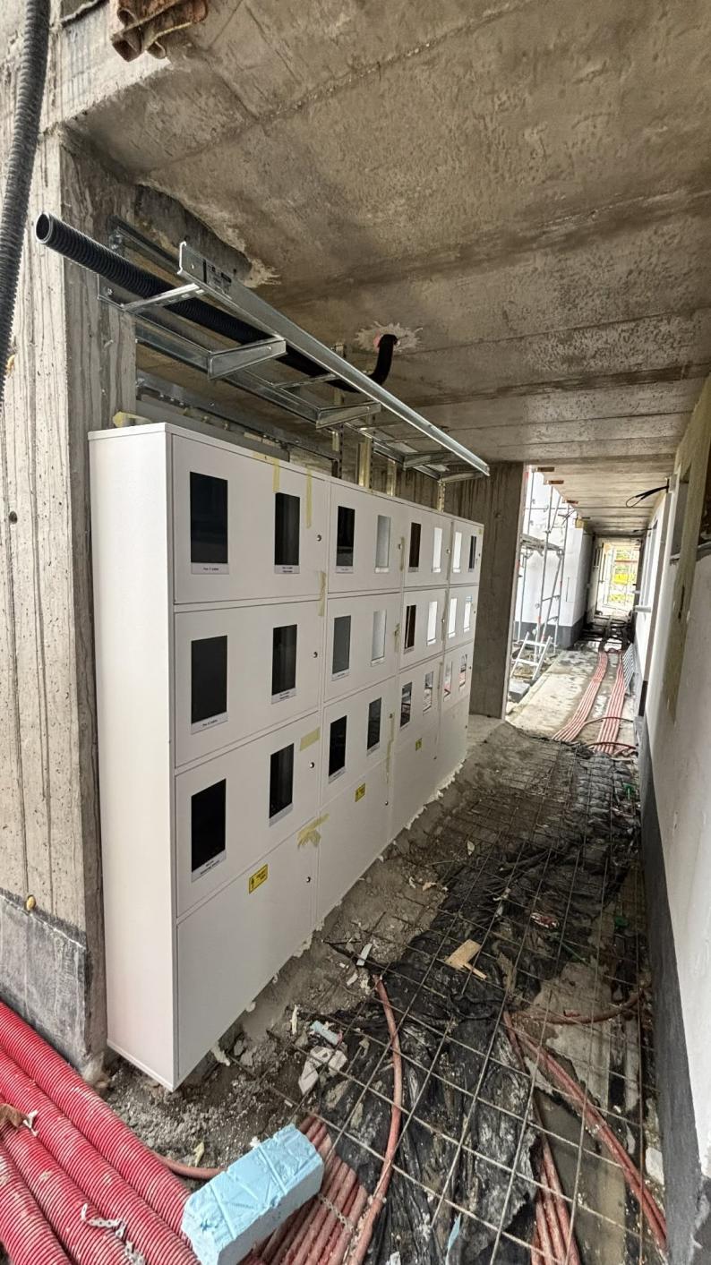 Szintenkénti elektromos elosztók elhelyezése