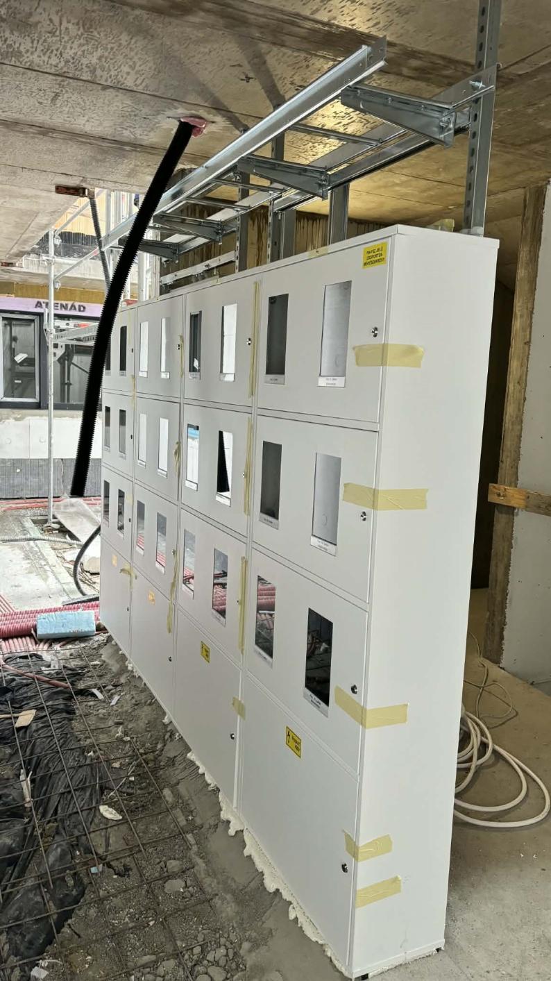 Szintenkénti elektromos elosztók elhelyezése